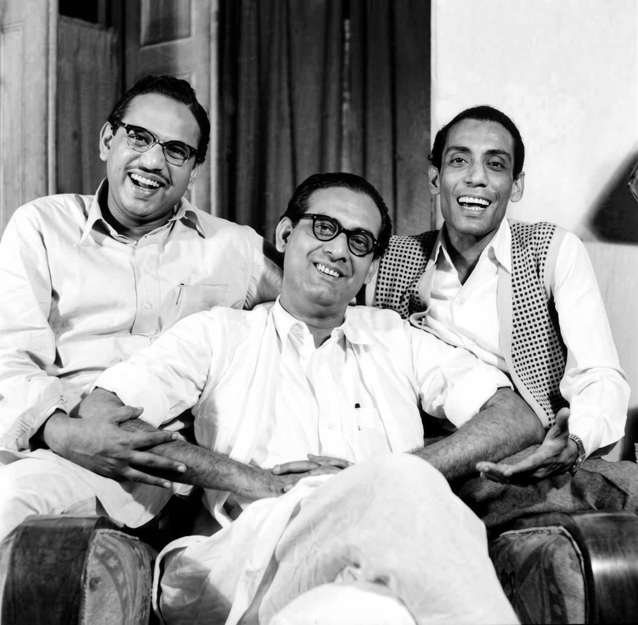 Satinath Mukhopadhyay: The Immortal Architect of Melancholic Melodies in the Golden Age of Bengali Music 4 Satinath Mukhopadhyay, Hemanta Mukhopadhyay, Shyamal Mitra