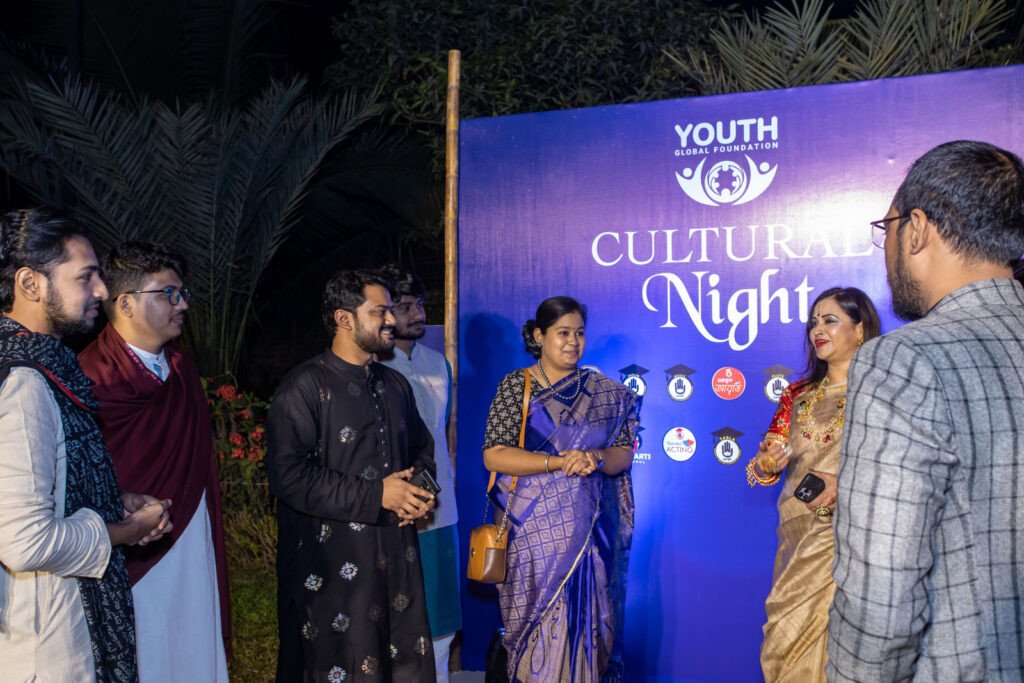 আসুন আলাপ করিয়ে দেই Cultural Night Art Culture Gurukul Youth Global Foundation 271 শিল্প-সংস্কৃতির ১৪ টি প্লাটফর্মের পৃষ্ঠপোষকতা করবে ইয়ুথ গ্লোবাল !
