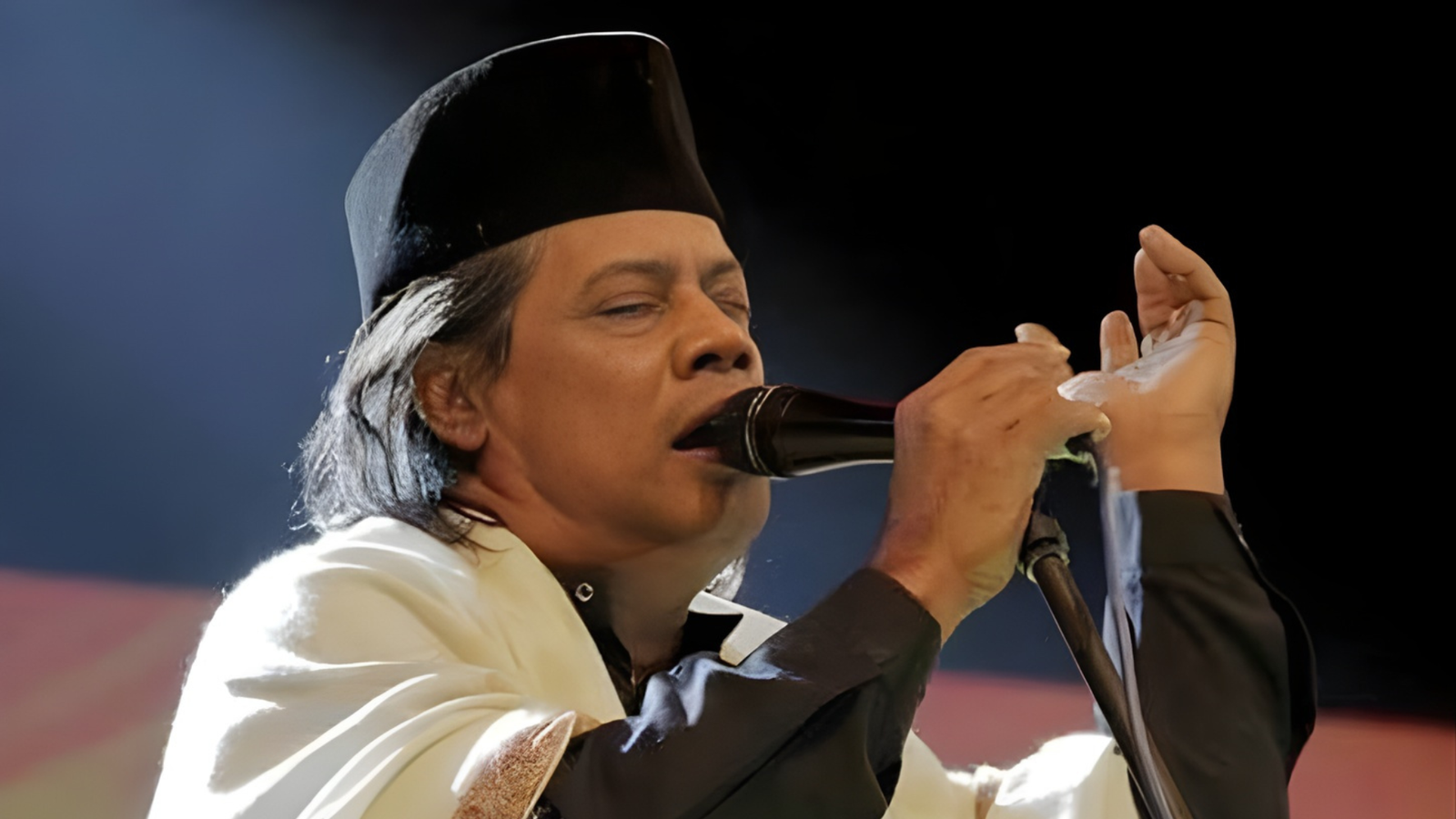 Bari Siddiqui's 72nd Birthday with a Star-Studded Tribute