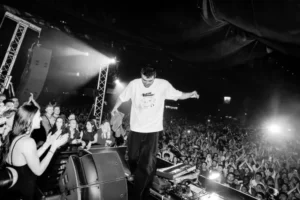 Fred Again 10-City Tour A Phone-Free