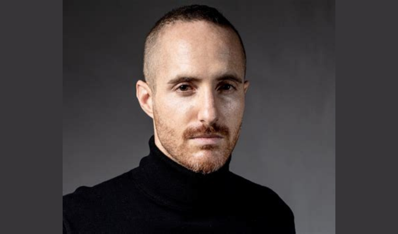 Frost Symphony Delivers Stunning Balance of Darkness and Light 1 Frost Symphony Delivers Stunning Balance of Darkness and Light Frost Symphony Delivers Stunning Balance of Darkness and Light