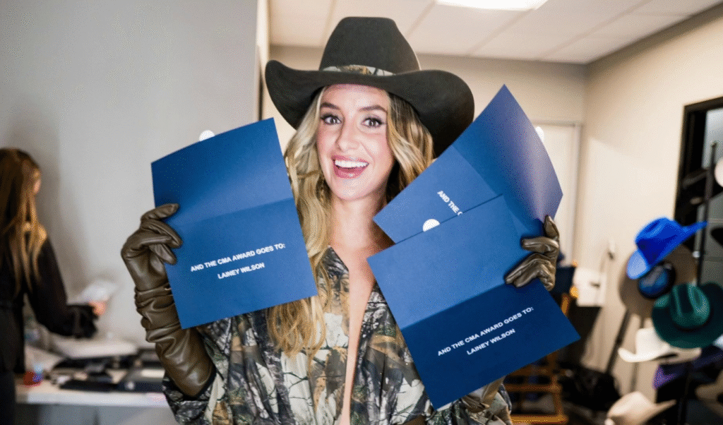 Lainey Wilson Shines at 2025 CMA Awards Lainey Wilson Shines at 2025 CMA Awards Lainey Wilson Shines at 2025 CMA Awards