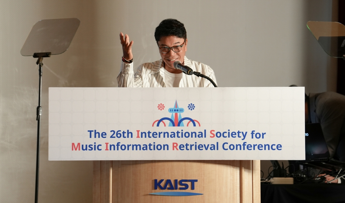 Lee Soo mans Return to Korea Looms as K pop Pioneer Continues Global Influence Lee Soo-man's Return to Korea Looms as K-pop Pioneer Continues Global Influence