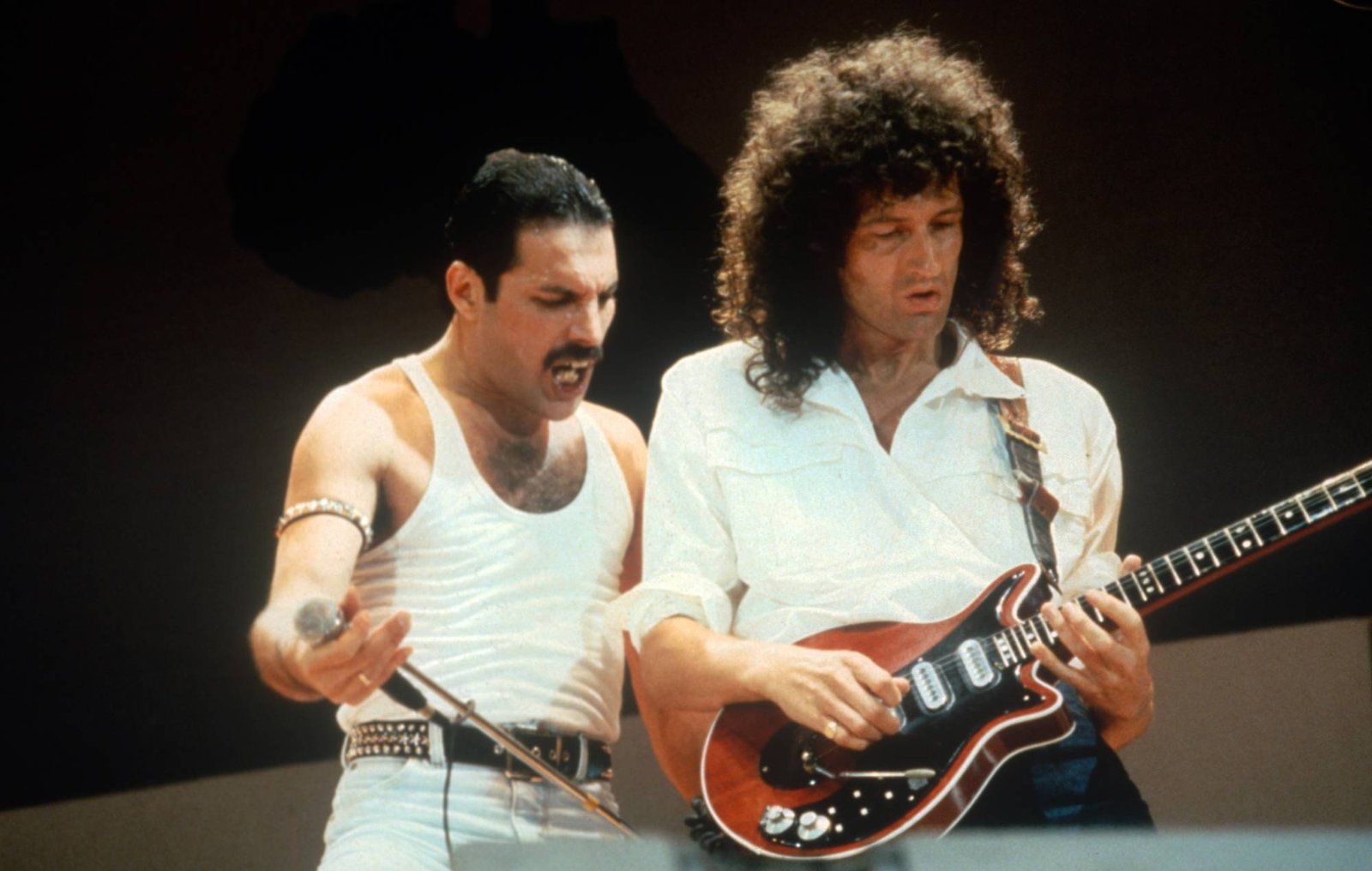 Queen Legend’s Shock Health Scare: What Really Happened to Brian May?