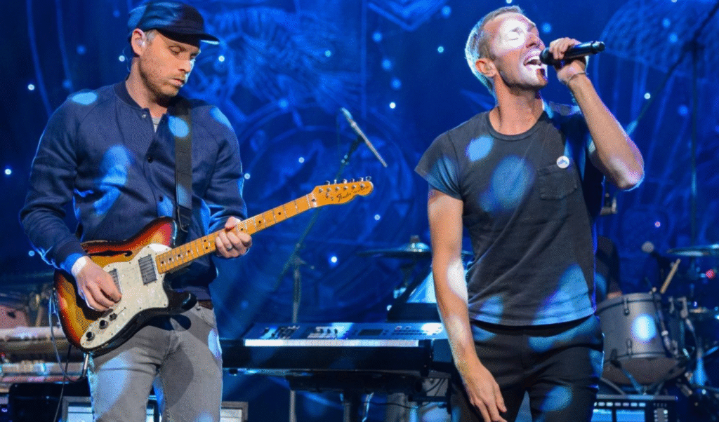Coldplay's Chris Martin and Jonny Buckland Announce Charity Christmas Gig in London