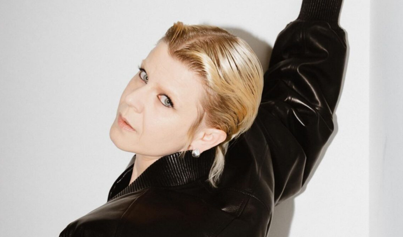 রোবিনের সঙ্গীত জগতে উত্তেজনাপূর্ণ প্রত্যাবর্তন নতুন সিঙ্গেল ডোপামিন প্রকাশের ঘোষণা Robyn’s Long-Awaited Comeback: New Single ‘Dopamine’ Set to Drop After Seven-Year Hiatus