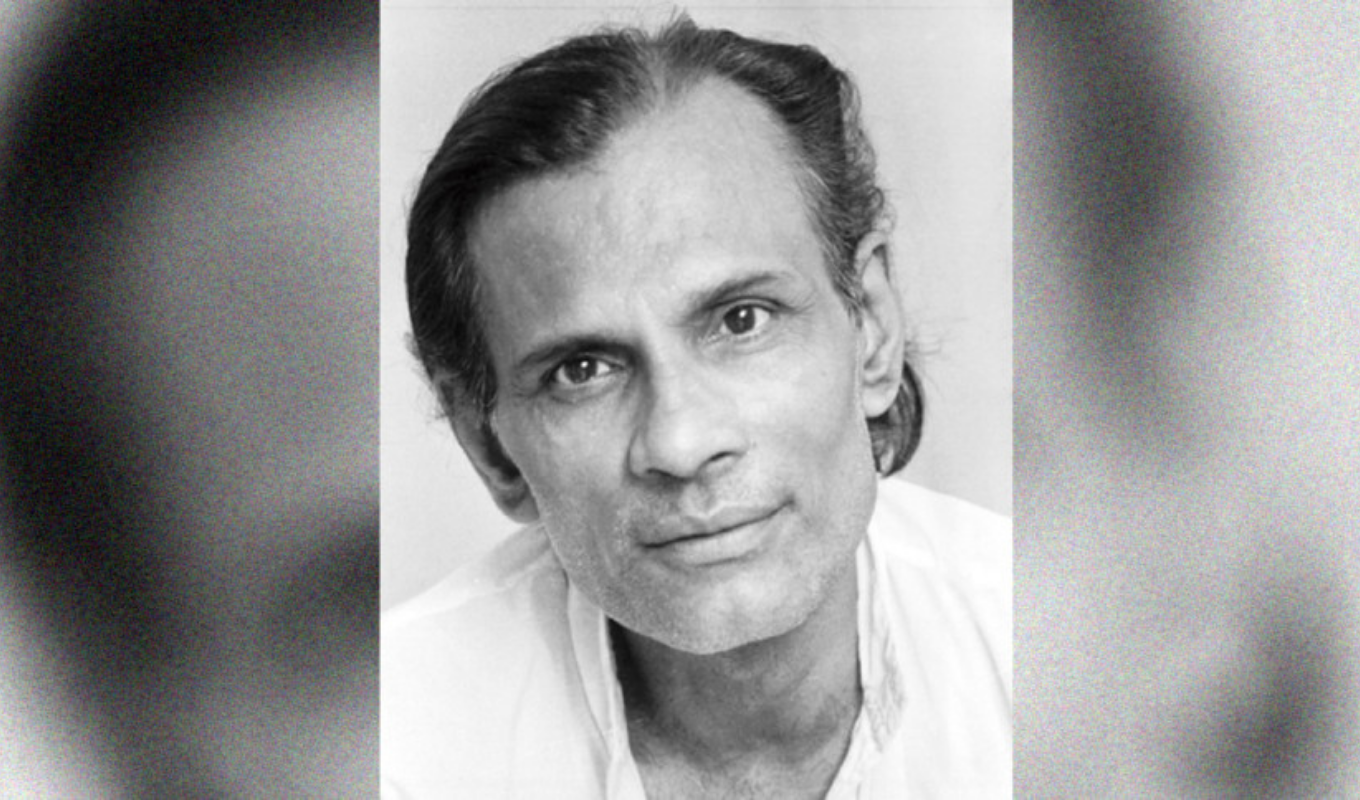 A Century of Gauriprasanna: Honouring the Eternal Voice Behind Bangla’s Greatest Songs 1 Gauriprasanna Majumdar A Timeless Lyric Poet in the World of Bangla Music A Century of Gauriprasanna: Honouring the Eternal Voice Behind Bangla’s Greatest Songs