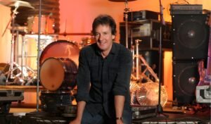 Rob Hirst A born showman who led Midnight Oil from the back Rob Hirst A born showman who led Midnight Oil from the back