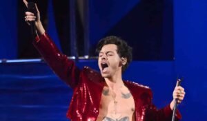Harry Styles Returns With New Album Announcement