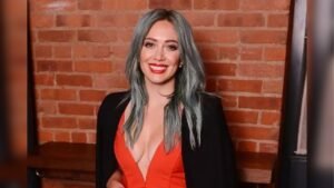 Hilary Duff Makes Triumphant Return After Decade Long Hiatus Hilary Duff Makes Triumphant Return After Decade-Long Hiatus